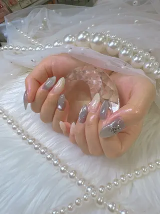 ネイル クイーンズネイル銀座所属・Queeens nailのネイルデザイン