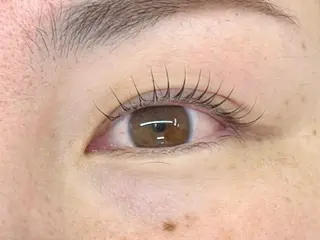 マツエク・マツパ Miroir EYELASH&BROW所属・Miroir Sunadaのマツエク・マツパデザイン