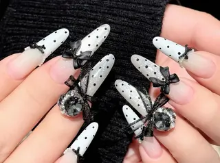 ネイル エリ🫧 nail池袋東口のネイルデザイン