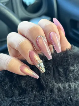 ネイル chem NAILSTUDIO所属・chem くりたももこのネイルデザイン