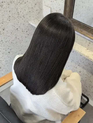 ミディアム パーマ Mood hair salon所属・髪質改善.縮毛矯正 ×韓国ヘアyukiのヘアスタイル