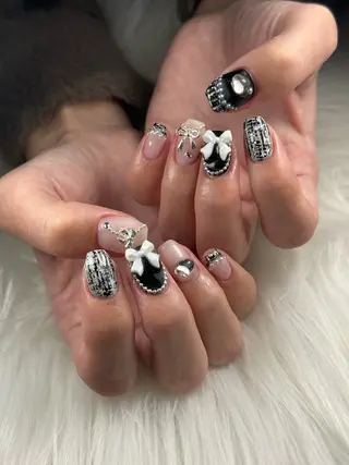 ネイル Nail Salon L'arc所属・💊大阪/心斎橋 moni🧠のネイルデザイン