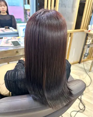 ロング カラー RIKI/センター パート/メンズパーマのヘアスタイル