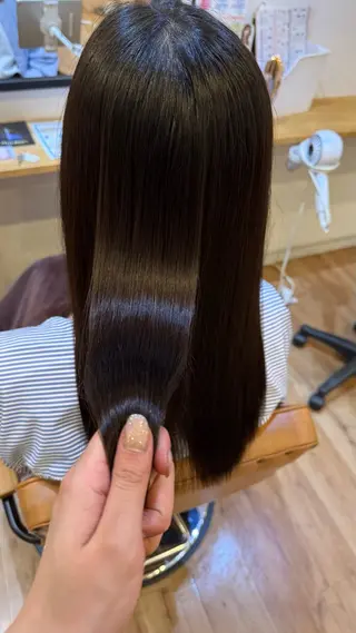 ロング 西邑 心のヘアスタイル