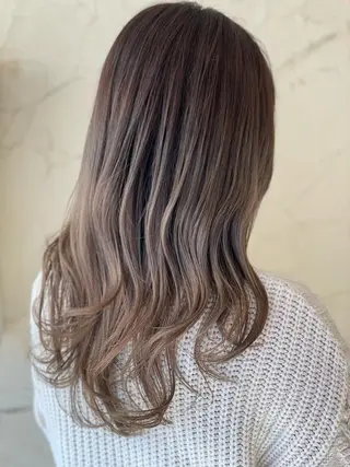 ロング カラー Ichimura yurieのヘアスタイル