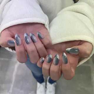 ネイル nailstudio eviz新宿店のネイルデザイン