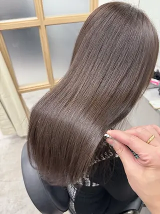 セミロング カラー Deseo 髪質改善 店長🫧ダイトのヘアスタイル