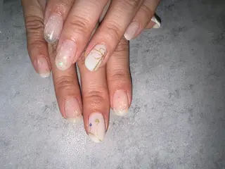 ネイル Beauty style +α所属・Memezawa Nanaのネイルデザイン