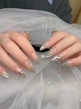 ネイル Mio_ Noiranailのネイルデザイン