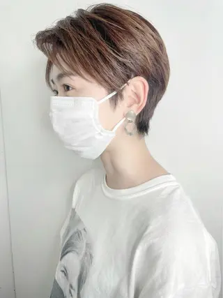 ショート シンプル+αな デザインを 松崎陸のヘアスタイル