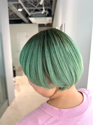 ショート カラー MUK ムクのヘアスタイル