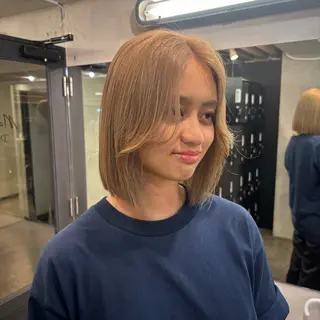 ミディアム カラー ヘアアレンジ 🌷韓国淡色ブリーチ 特化／りの🪽のヘアスタイル