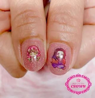 ネイル CROWN プライベートサロンのネイルデザイン