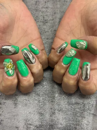 ネイル brilliant s.kのネイルデザイン