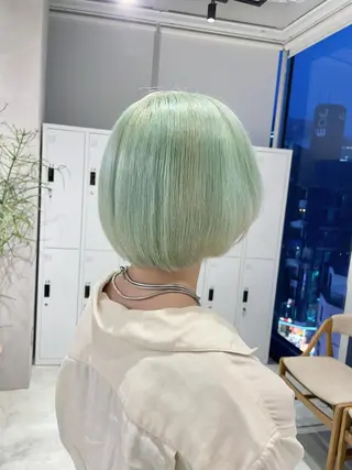 ショート カラー 🔷ダブルカラーハイ トーン🔷櫻井走のヘアスタイル