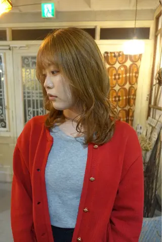 ミディアム 梅澤 舞のマツエク・マツパデザイン