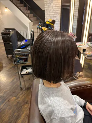 ショート カラー noa 似合わせ︰ 透明感︰韓国風のヘアスタイル