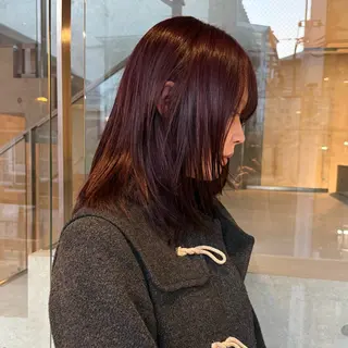 カラー RINA .のヘアスタイル