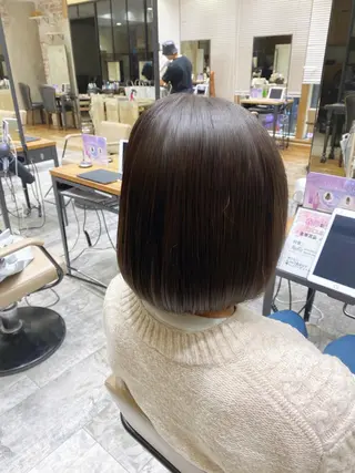 カラー 新宿/レイヤー 顔周りカット溝手優太のヘアスタイル