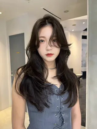 ロング 海野翔吾🇨🇳 ワンホンレイヤーのヘアスタイル