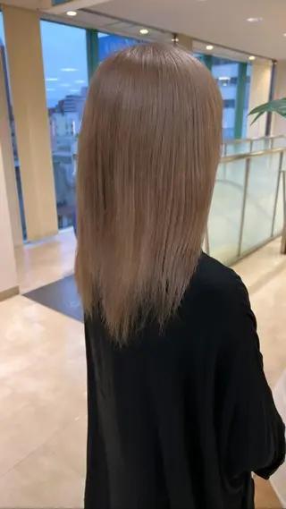 セミロング カラー ハイトーン/ウルフ /レイヤー/坂野幸伸のヘアスタイル