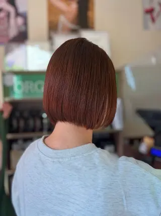 ミディアム カラー 横手 亜紀のヘアスタイル