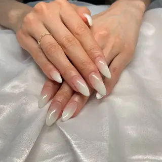 ネイル miku 🕊️のネイルデザイン