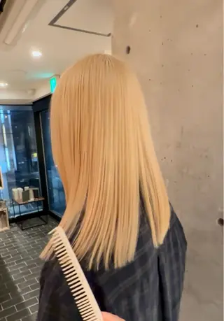 ミディアム カラー sweet room藤沢所属・月江 嵩士のヘアスタイル