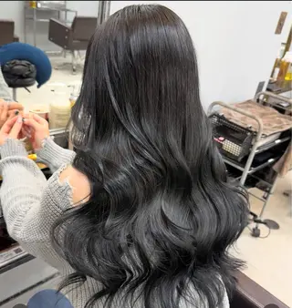 ロング カラー 佐藤 琉冴のヘアスタイル