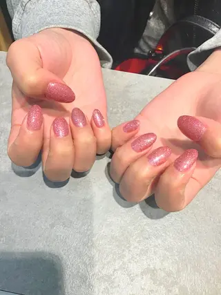 ネイル Nest 岩崎のネイルデザイン