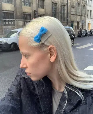 カラー ショートカット /夕海のヘアスタイル