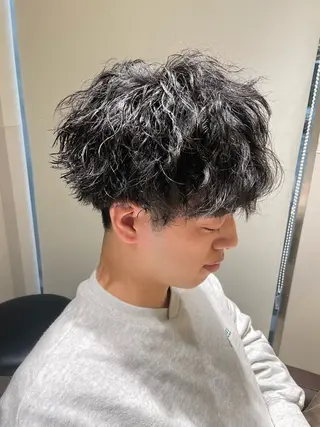 メンズ 佐藤 大地のヘアスタイル