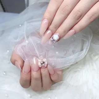 ネイル &ME Mikoのネイルデザイン