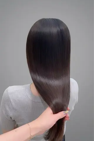 ロング midori osawaのヘアスタイル