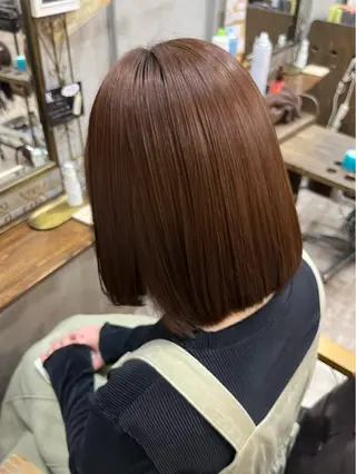 ショート 艶髪/ハイトーン/ ヘアセット/モエノのヘアスタイル