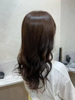 ロング チナツ ，のヘアスタイル