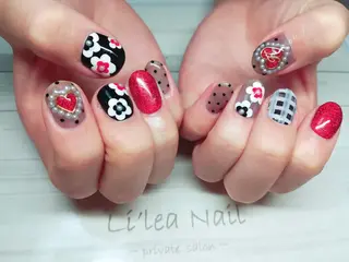 ネイル Li'leaNail AINAのネイルデザイン