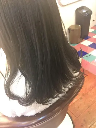 セミロング カラー Lagom なかだのヘアスタイル