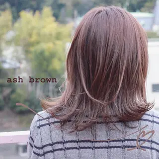 ミディアム カラー Viage （ビアージュ）のヘアスタイル