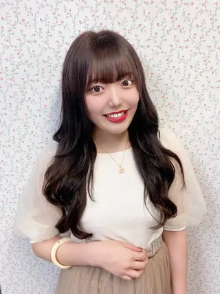 ロング カラー 韓国ヘア🤍髪質改善 🇰🇷AKANEのヘアスタイル