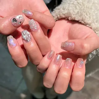 ネイル 河野 弥月のネイルデザイン