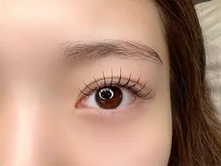 マツエク・マツパ THLEE eyelashの眉毛・アイブロウイメージ