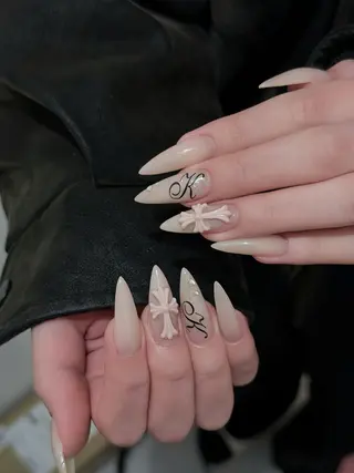 ネイル Julli ジュリのネイルデザイン