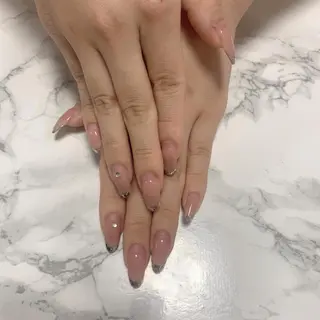 ネイル はな💎ネイル ワンホン、長さ出しのネイルデザイン