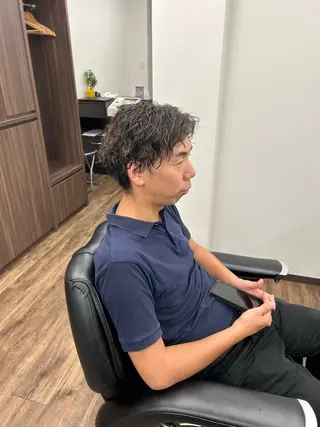 パーマ メンズ DAN BRISE BARBER所属・馬上 拓海のヘアスタイル