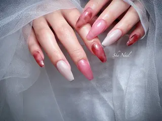 ネイル She   Nail所属・ISA_ BELLAのネイルデザイン