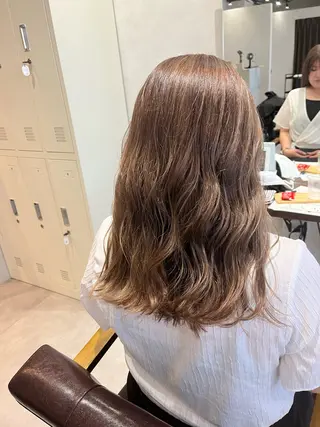 カラー 佐藤 香苗のヘアスタイル