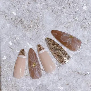 ネイル Feather MAIのマツエク・マツパデザイン