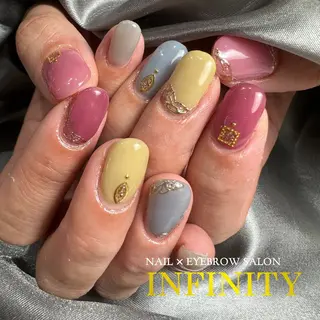 ネイル INFINITY所属・INFINITY nailのネイルデザイン