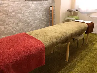 椎名亮  整体院のエステ・リラクイメージ